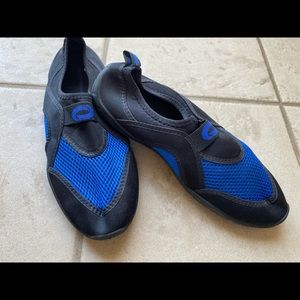 Aqua Shoes